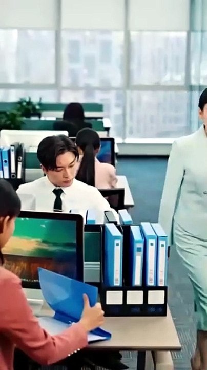 ¡Corre rápido, papá! ¡Mamá se escapó de nuevo [Full Movie]