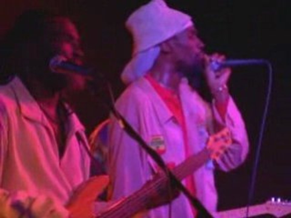 Midnite -love the life you live - Brightcove live