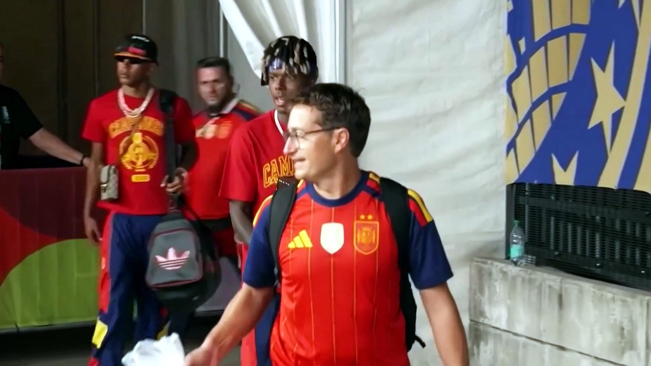 Grosse ambiance dans le bus au départ du stade...