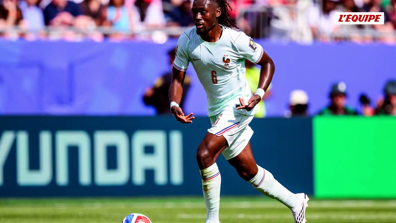 Manu Koné, le milieu des Bleus et de l'AS Rome, a des courtisans en Angleterre dont Manchester United, très intéressé - Foot - Transferts