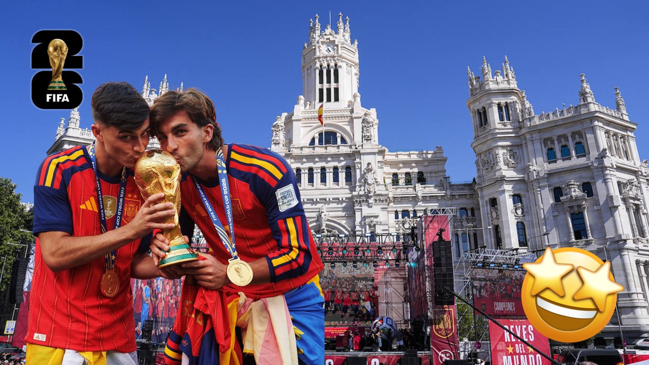 Afición de España ya abarrota la Fuente de Cibeles para el festejo tras conseguir la copa en el Mundial 2026