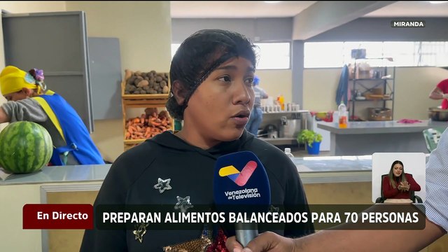 Voluntariado prepara platos balanceados en campamento transitorio para familias afectadas por los terremotos