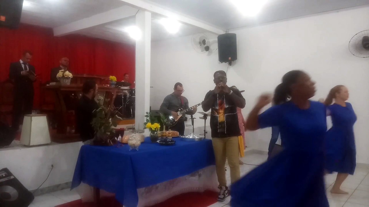 adorando com amor