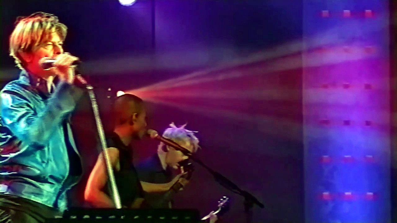 Let's Dance - David Bowie (live)