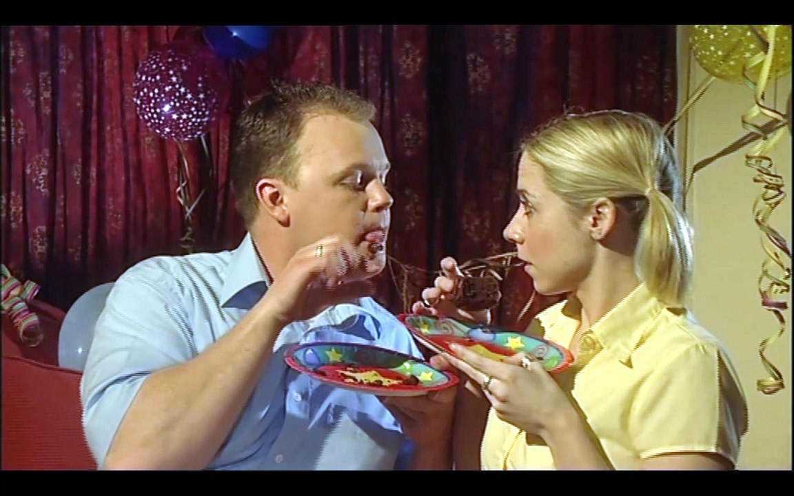Cbeebies Higgledy House Birthday 1x12... mp4