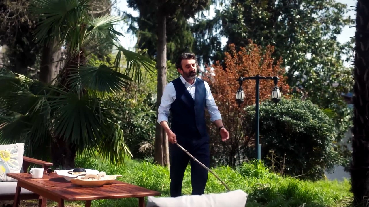 Eşref'in, Ölü Yaşar'ı Düşürdüğü Tuzaklar 🔥 Eşref Rüya