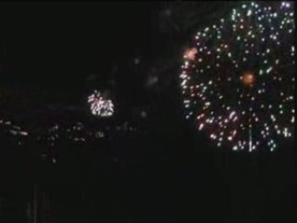 Feu dartifice des regates de valleyfield(Québec Canada)