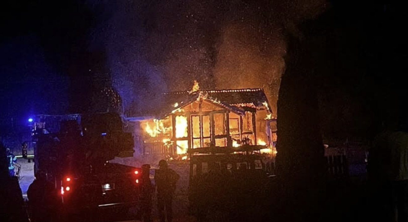 Paura a Dimaro: scoppia un incendio vicino al ritiro del Napoli