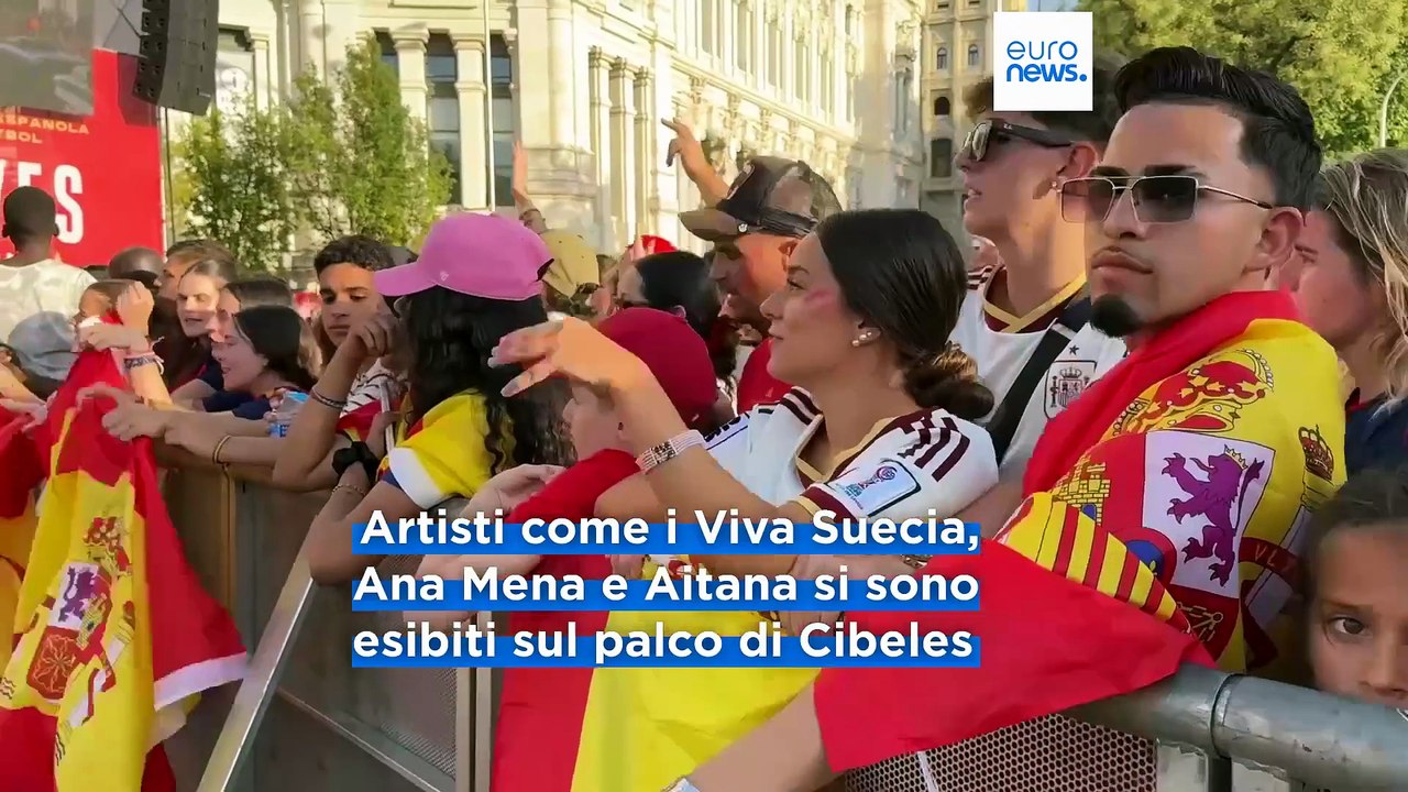 Madrid si riversa nelle strade per festeggiare i campioni del mondo in una celebrazione storica