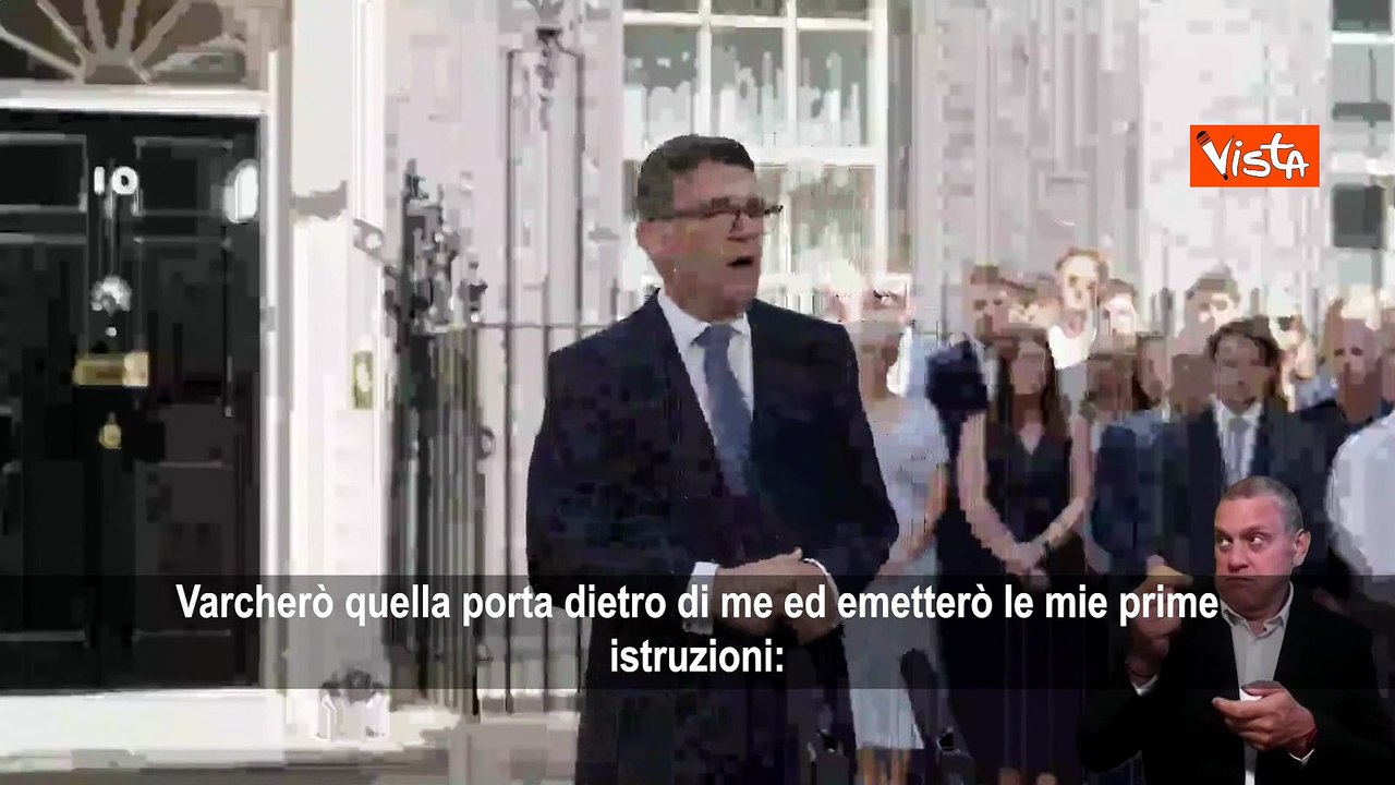 Burnham: Tra poco varcherò quella porta e per prima cosa mi occuperò dei senzatetto