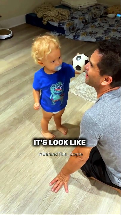 Toddler's Perfect High Kick Stuns His Parents! 😲⚽ | Amazing Kid Skills