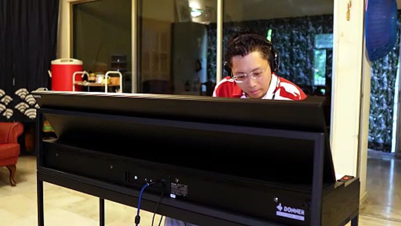 Is This Minimalist Piano Too Good to Be True? 🎹 Donner OURA S300 Review & Sound Test