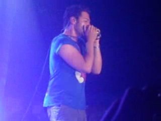 Christophe Mae a l'harmonica