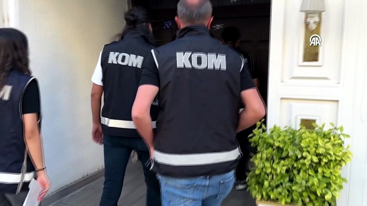 Kırşehir'de tapu işlemlerinde rüşvet aldıkları iddiasıyla 2 zanlı tutuklandı