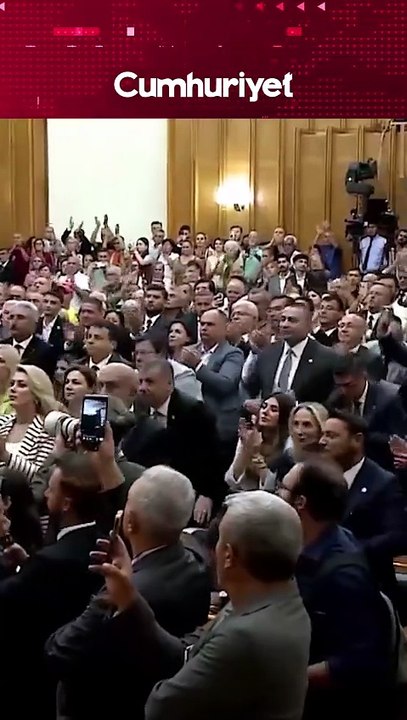 YENİ PARTİ KURULUYOR