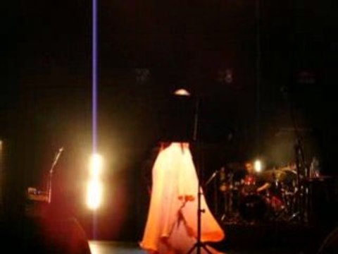 Laure Milan Je vous laisserai à l'Olympia