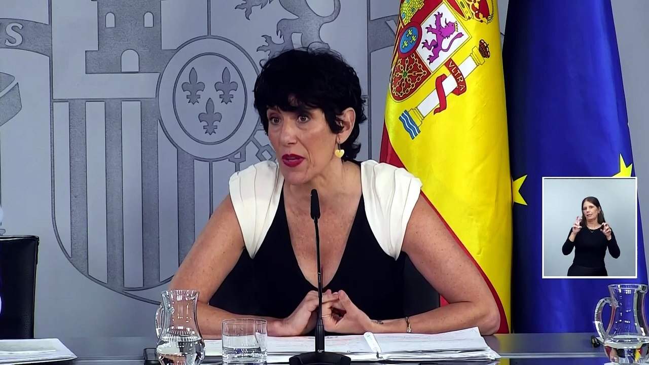 Moncloa se distancia de Zapatero tras la 'cantada' de Julio Martínez y se limita a defender su "presunción de inocencia"