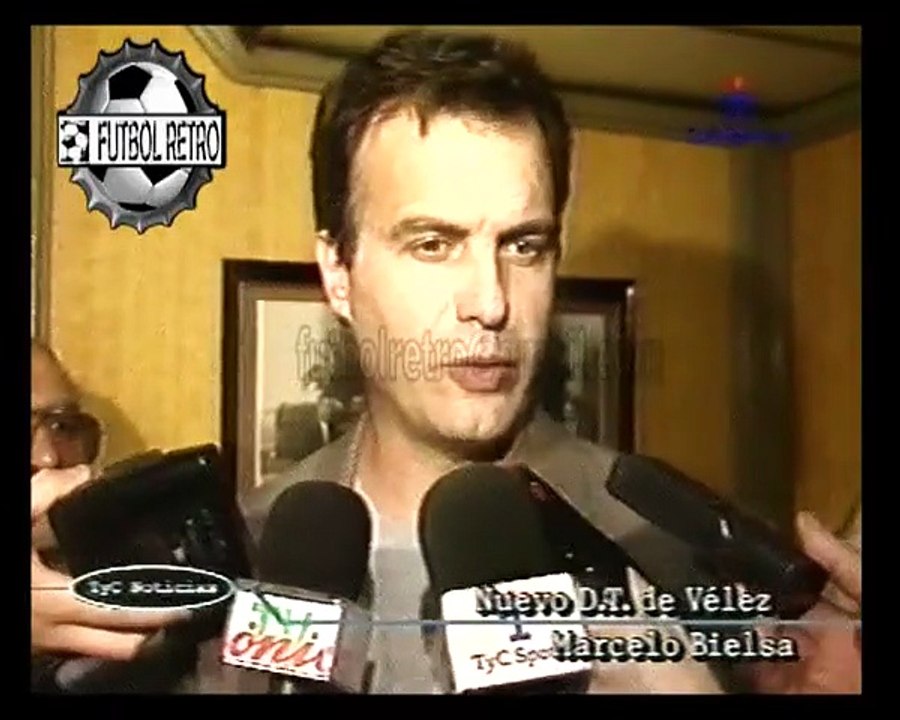 Marcelo Bielsa nuevo Dt de Velez 1997