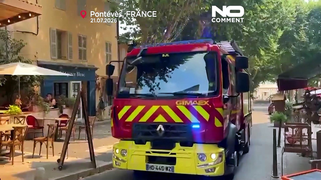 Fransa'nın güneydoğusunda orman yangını büyüdü, itfaiye alevlere müdahale etti