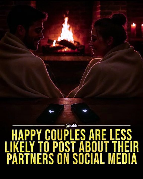 Happy Couples Are Less Likely To Post About Their Partners On Social Media ❤️📱 #shorts #relationships #mentalhealth #socialmedia #love #psychology #wealth