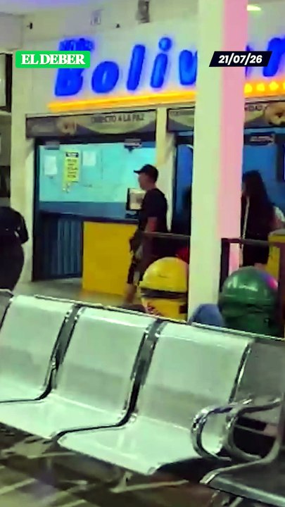 Falta de diésel retrasa salidas de buses en la Terminal Bimodal