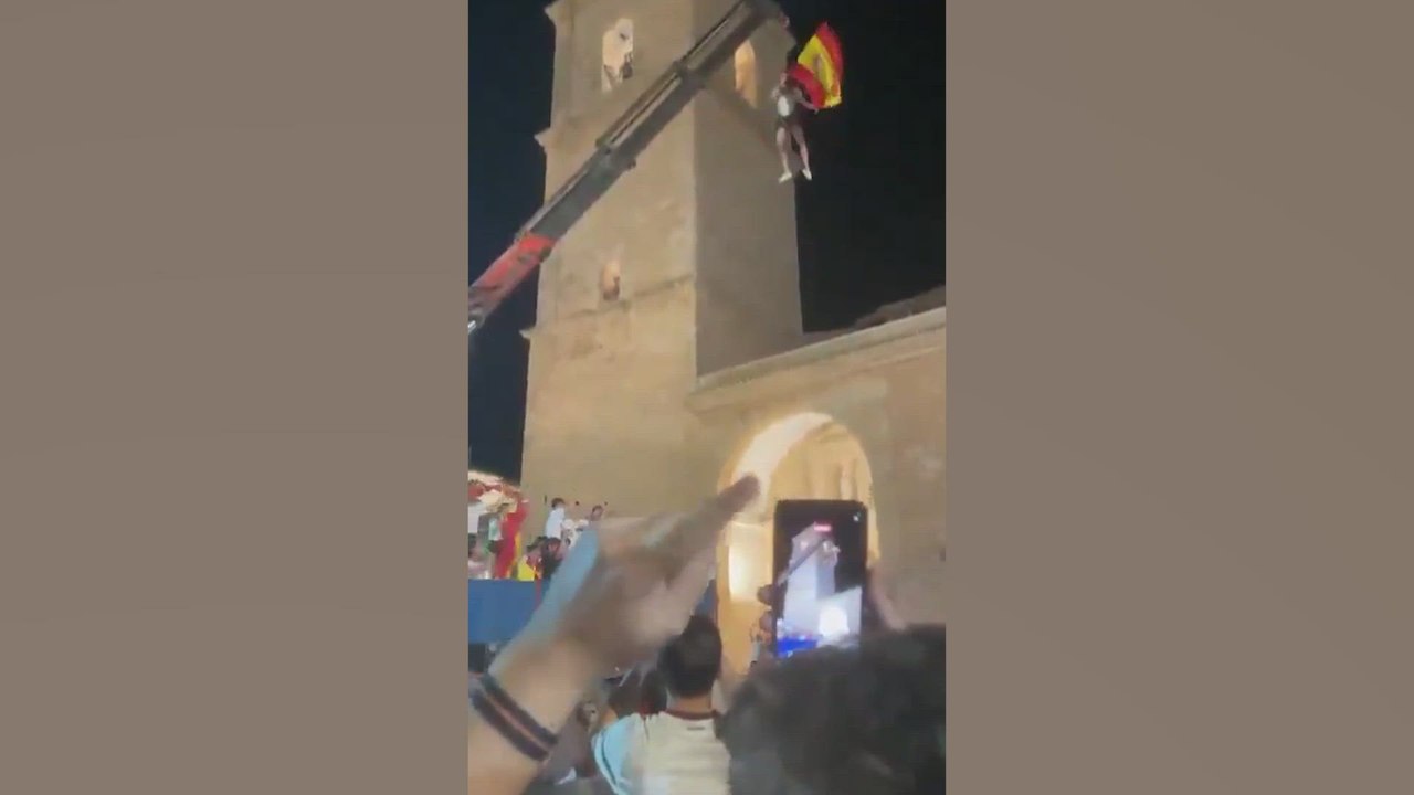 Los momentos más graciosos de los FANS ESPAÑOLES en la celebración del Mundial: fails increíbles, virales, vaciles...