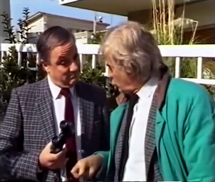 Μπέιμπι σίτερ για μεγάλα κορίτσια (1986)