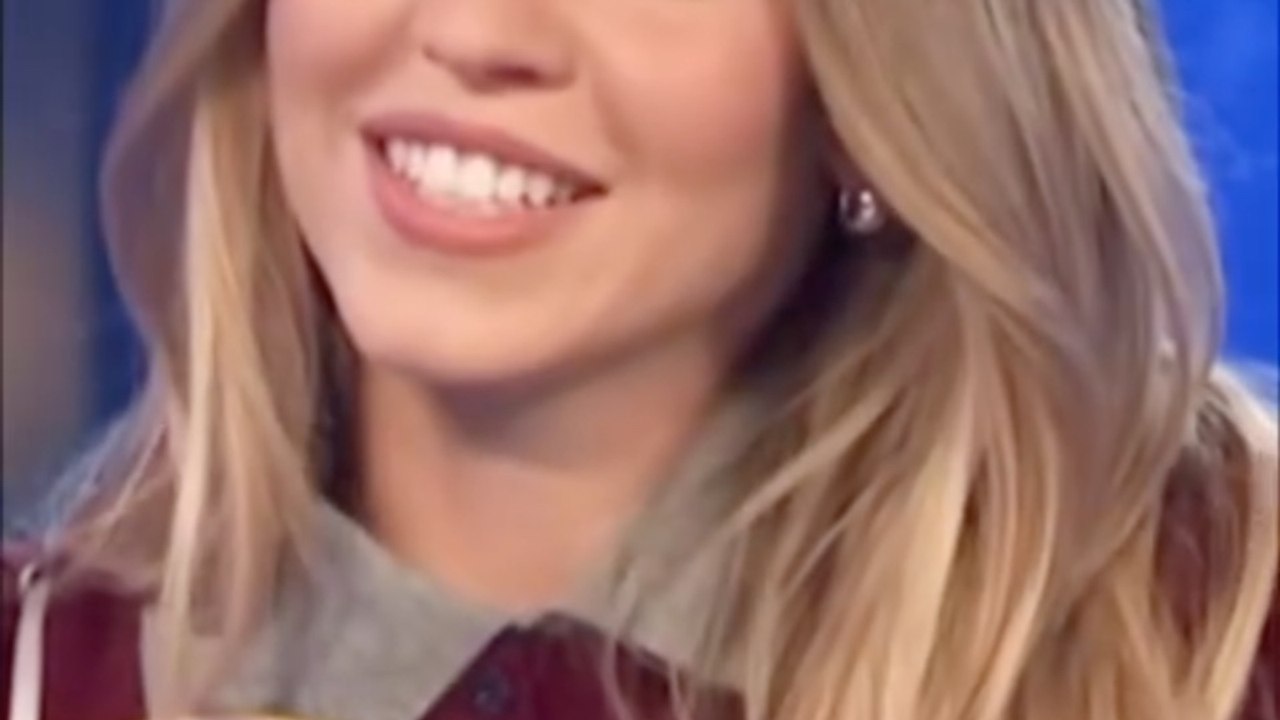 Sydney Sweeney Crushes Celebrity Family Feud Question