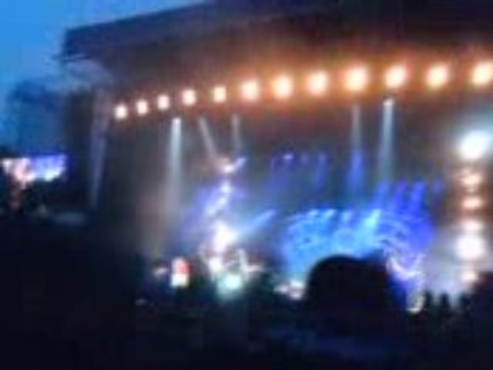 Happy Ending - Mika au Main Square festival 2008