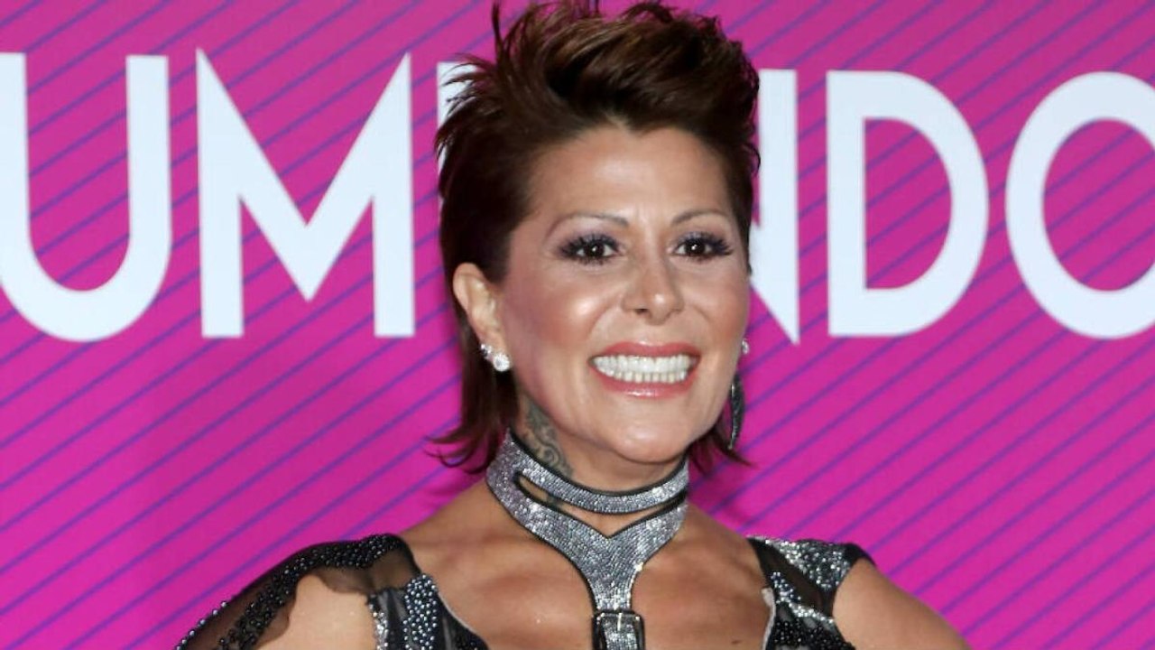 Alejandra Guzmán desmiente embarazo de Frida Sofía