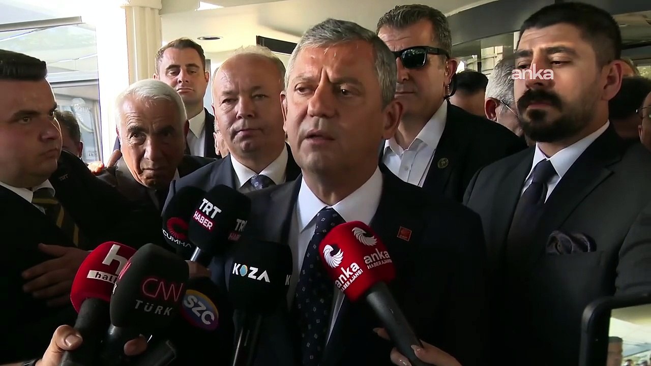 Özgür Özel il başkanlarıyla toplandı: Bugün Türkiye’de bir ‘yeni’ kuruluyor