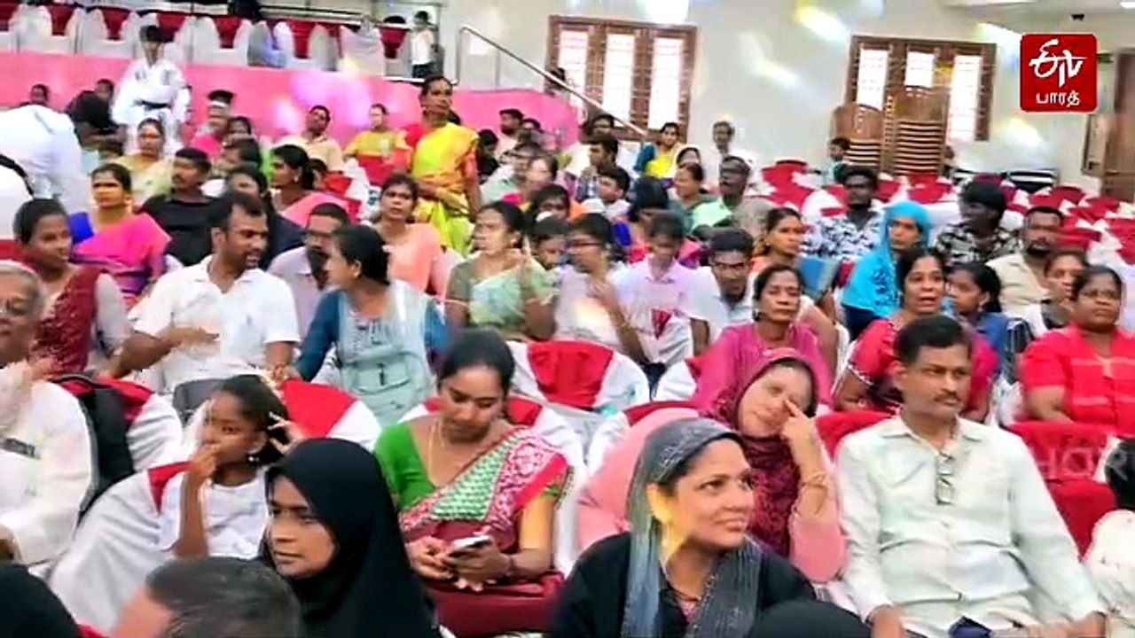 காஞ்சிபுரத்தில் நடைபெற்ற கராத்தே பட்டமளிப்பு விழாவில் ஜப்பான் கிராண்ட் மாஸ்டர் பங்கேற்பு