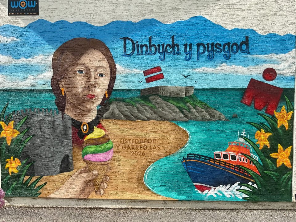 Pembrokeshire welcomes Eisteddfod with vibrant new murals
