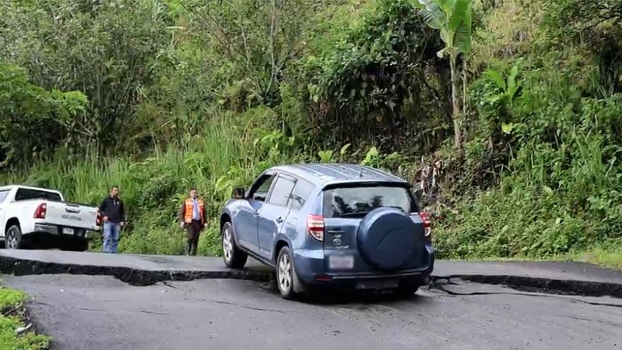 tn7-fuertes-lluvias-causan-daños-en-turrialba-210726