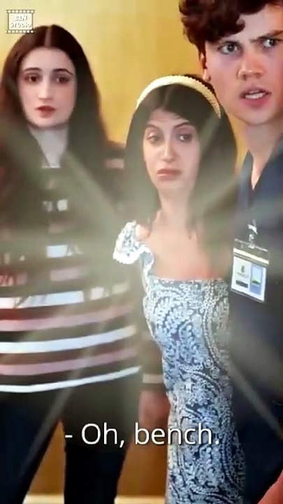 Giving Birth and Getting Divorced MOVIES