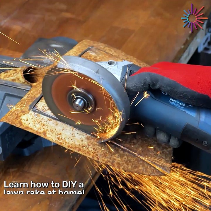 Easy DIY lawn rake from a shovel🌿