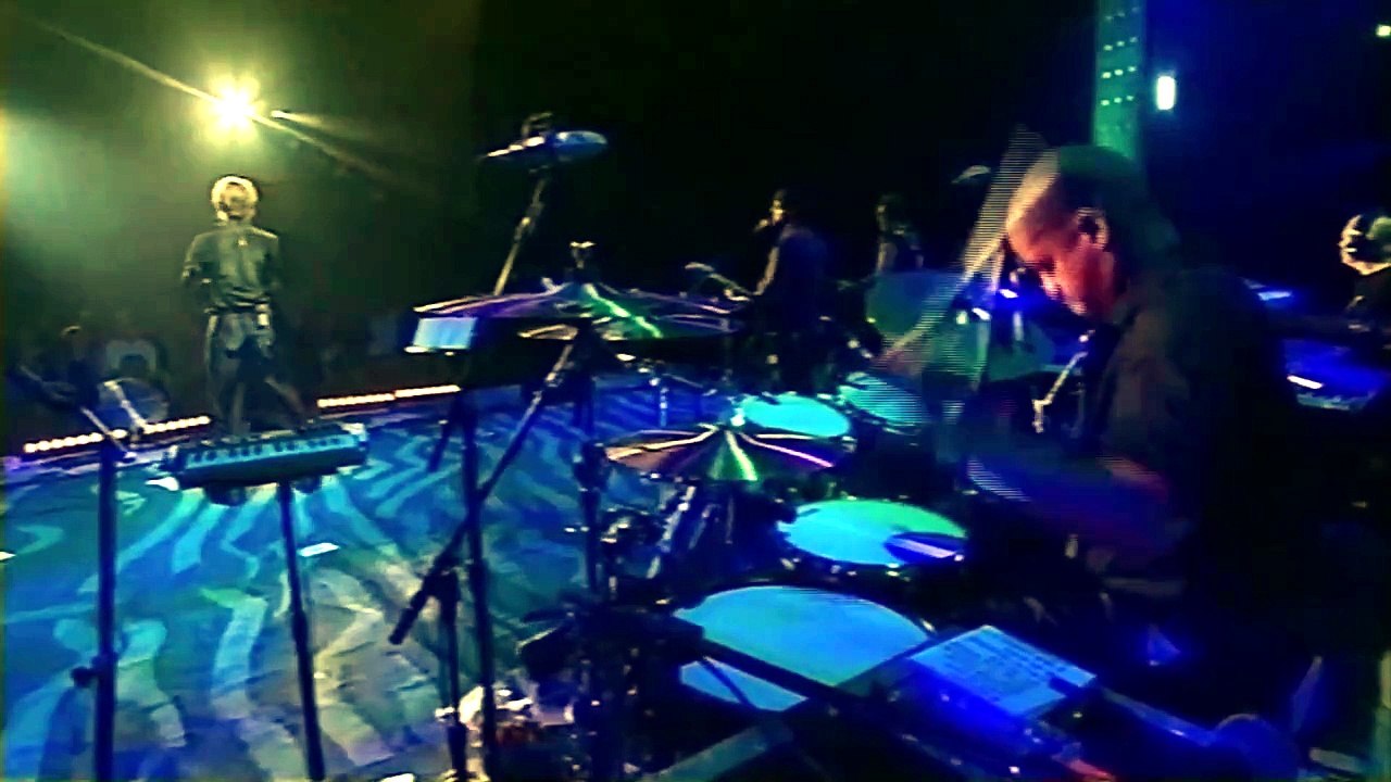 Sound and Vision - David Bowie (live)