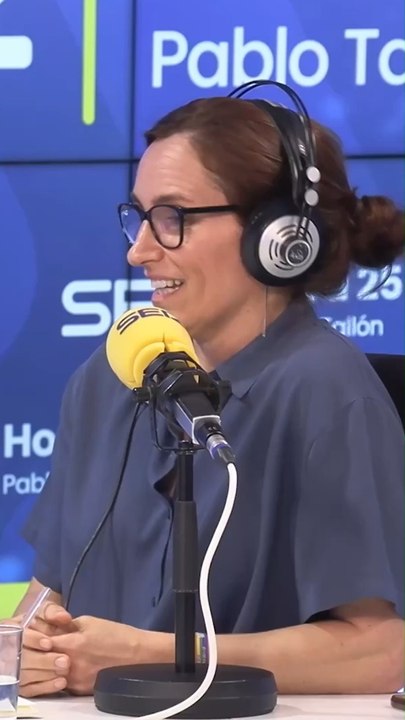 Mónica García: "Hay un consenso muy ampliado de fumadores y no fumadores"