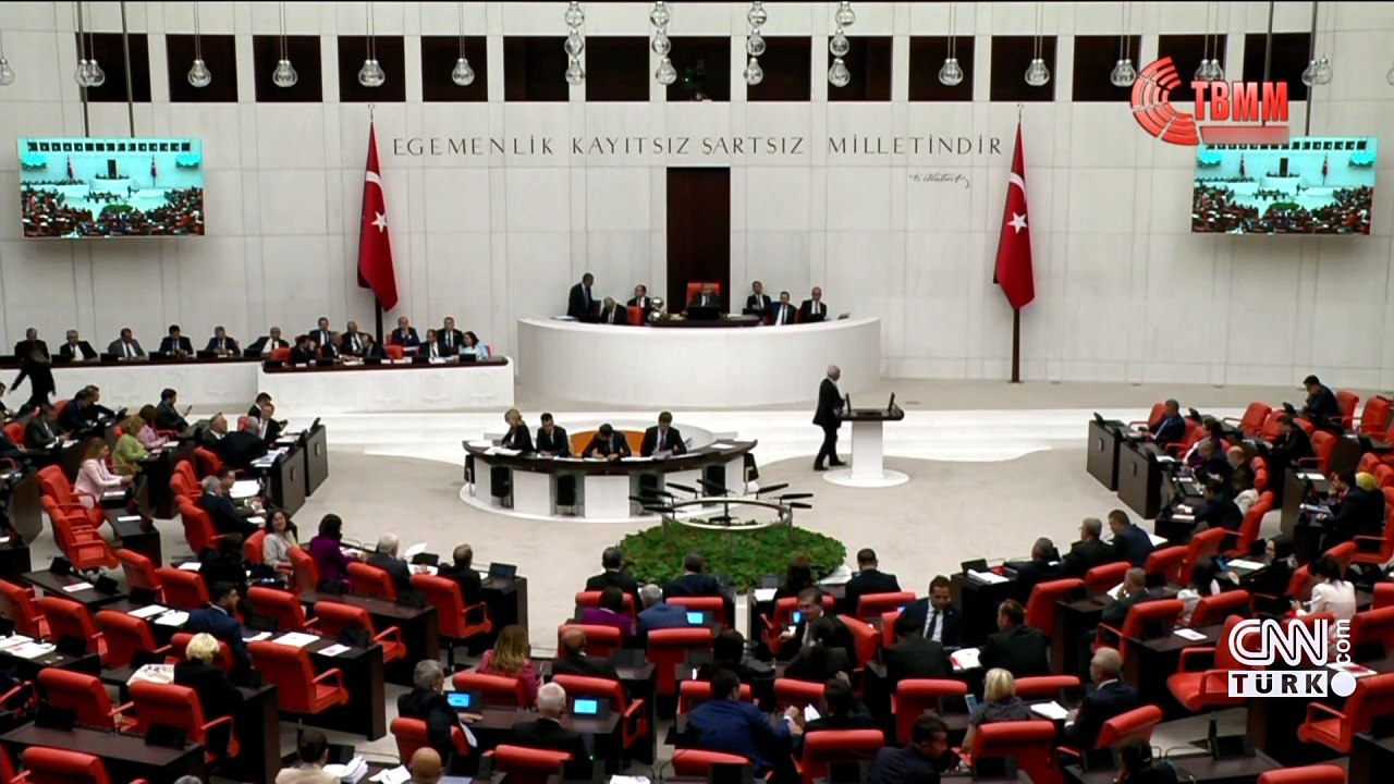 Yasemin Minguzzi’den CHP’ye tepki: “Katilleri koruyanları unutmayacağız”