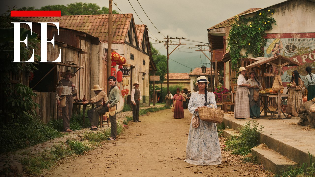 Así ha cambiado Macondo de la primera a la segunda temporada de "Cien años de soledad"