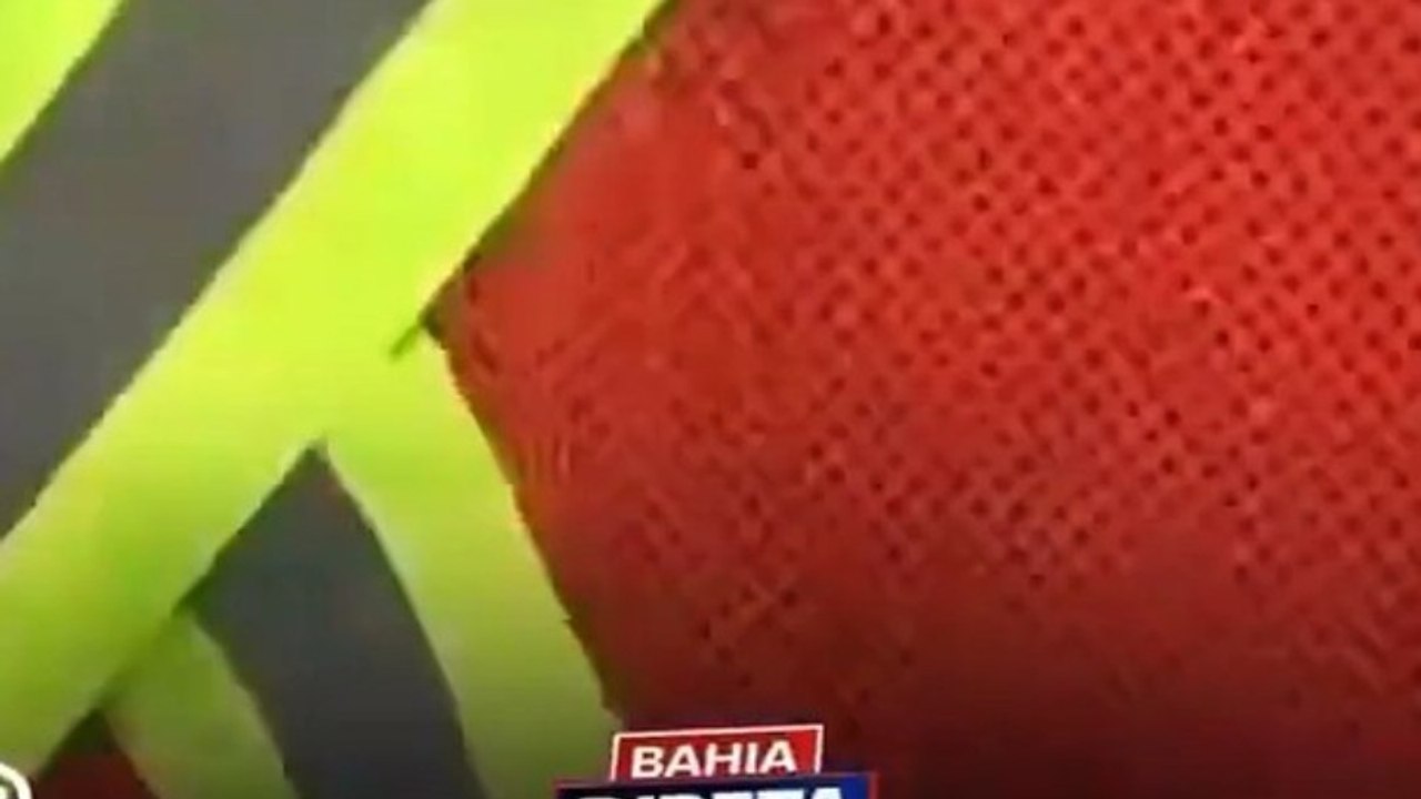 "CHINESES TRATANDO BRASILEIROS COMO ESCRAVOS na BYD de Camaçari?"
