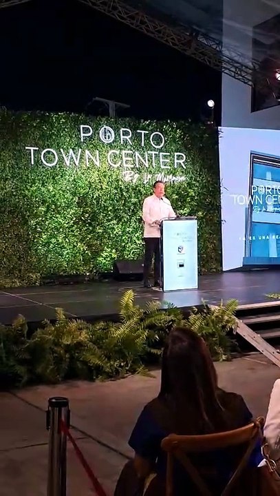 Inaugran plaza comercial Porto Town Center by La Marquesa con acto encabezado por el presidente Luis Abinader