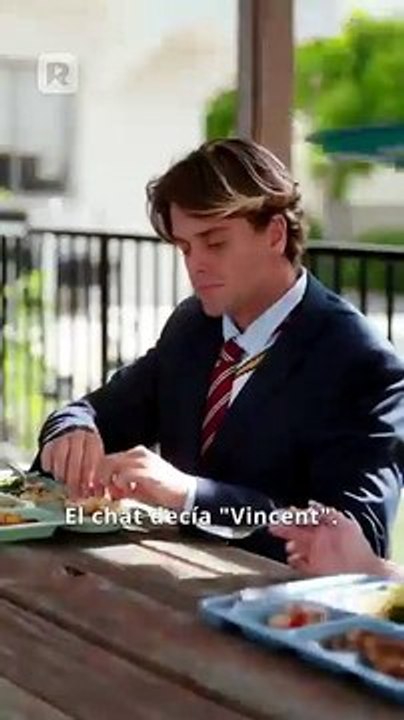 [Doblado ESP] Sin querer, envié mensajes hot a mi enemigo serie completa