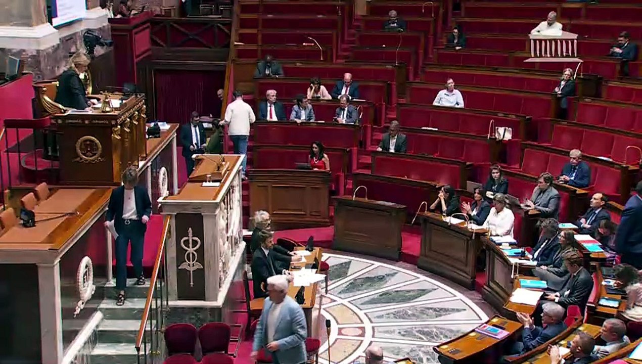 1ère séance : Protection des enfants ; Protéger les mineurs des réseaux sociaux ; Offrir des réponses immédiates aux phénomènes troublant l’ordre public ; Patrimoine immobilier de l’État - Mardi 21 juillet 2026
