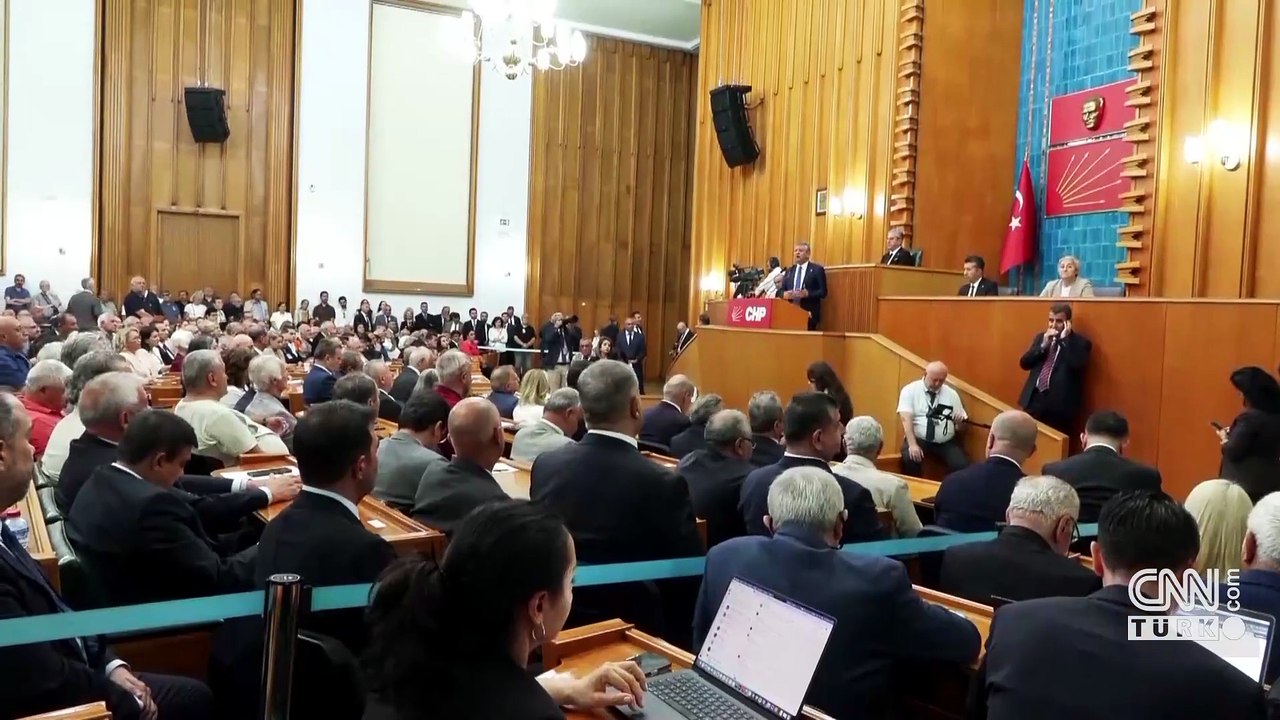 "Yeni yol" mesajı sonrası isim bilmecesi! Yeni partinin adı ne olacak?