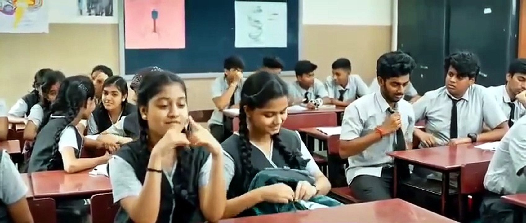 Rangoli [school romance] south hindi movie [Full Movie]