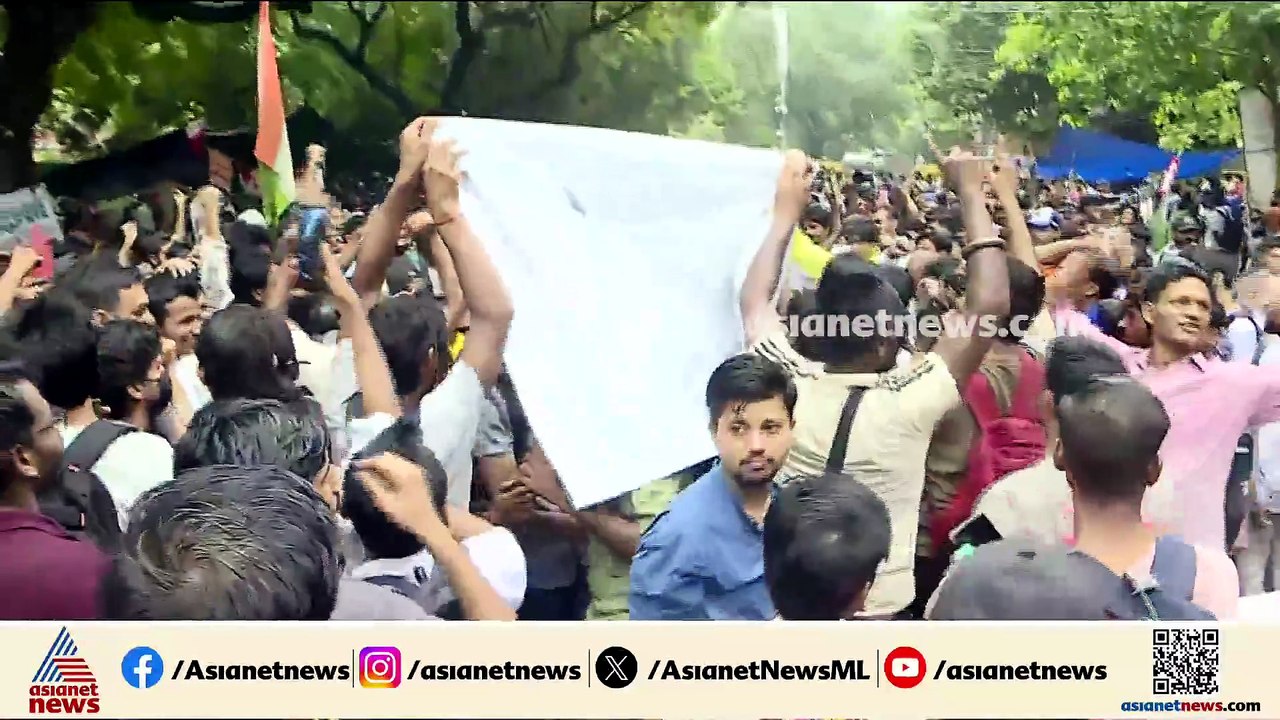 CJP സമരക്കാർക്ക് നേരെ പെല്ലെറ്റ് ​ഗൺ പ്രയോ​ഗിച്ചു, പരിക്കേറ്റ യുവാവിന്റെ നെഞ്ചിലും കണ്ണിലും പെല്ലറ്റ