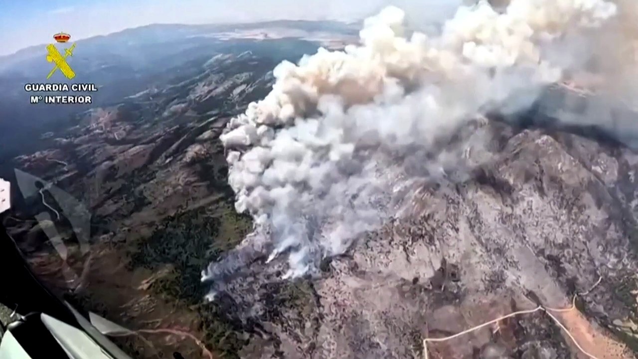Incendio La Mierla in Spagna: le immagini aeree ne mostrano l'entità