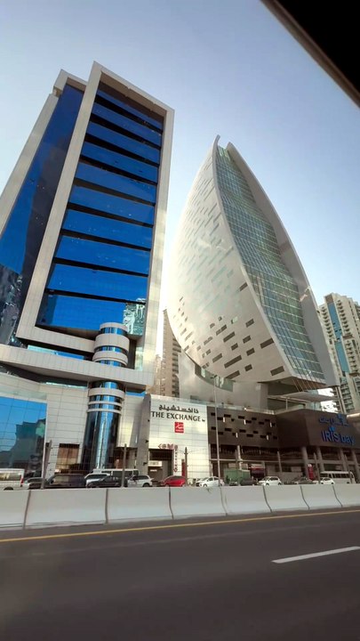 MAGNIFIQUE BÂTIMENTS au coeur de Dubaï