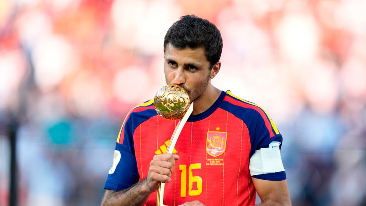 David Sánchez: "Rodri quiere dejar el City y jugar en el Real Madrid"